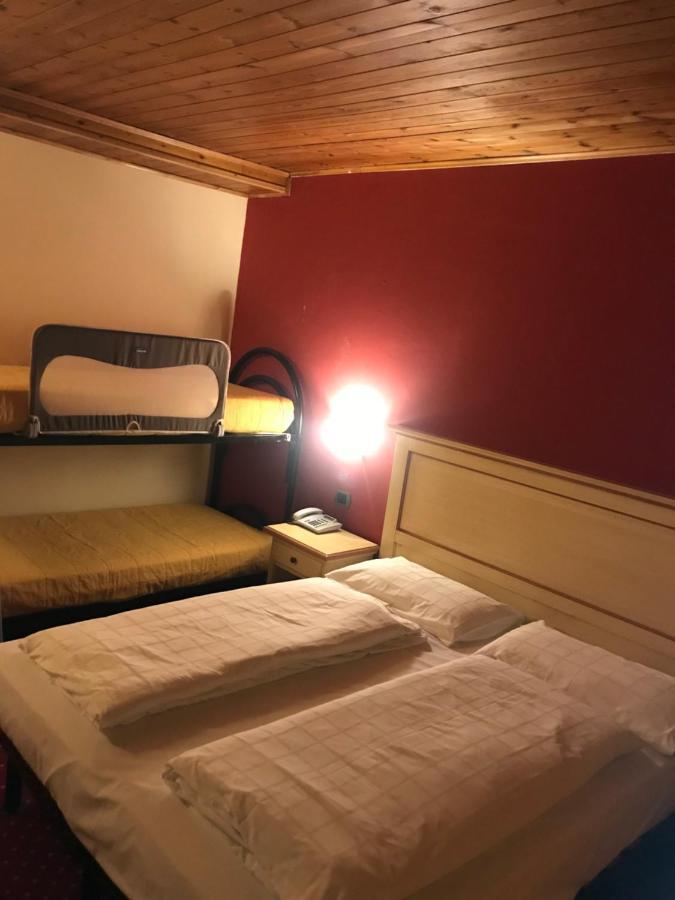 Hotel Bellavista Понте-ди-Леньо Экстерьер фото