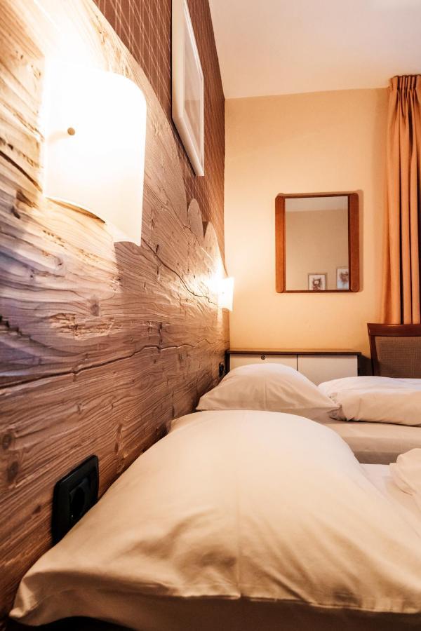 Hotel Bellavista Понте-ди-Леньо Экстерьер фото