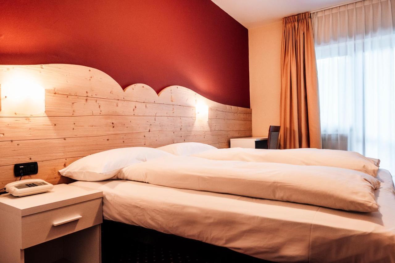 Hotel Bellavista Понте-ди-Леньо Экстерьер фото